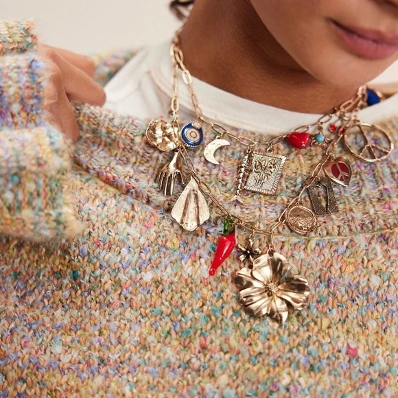 NWT Flower Power Gold Maxamillion Charm Necklace with Multicolor Accents - Picture 10 of 10